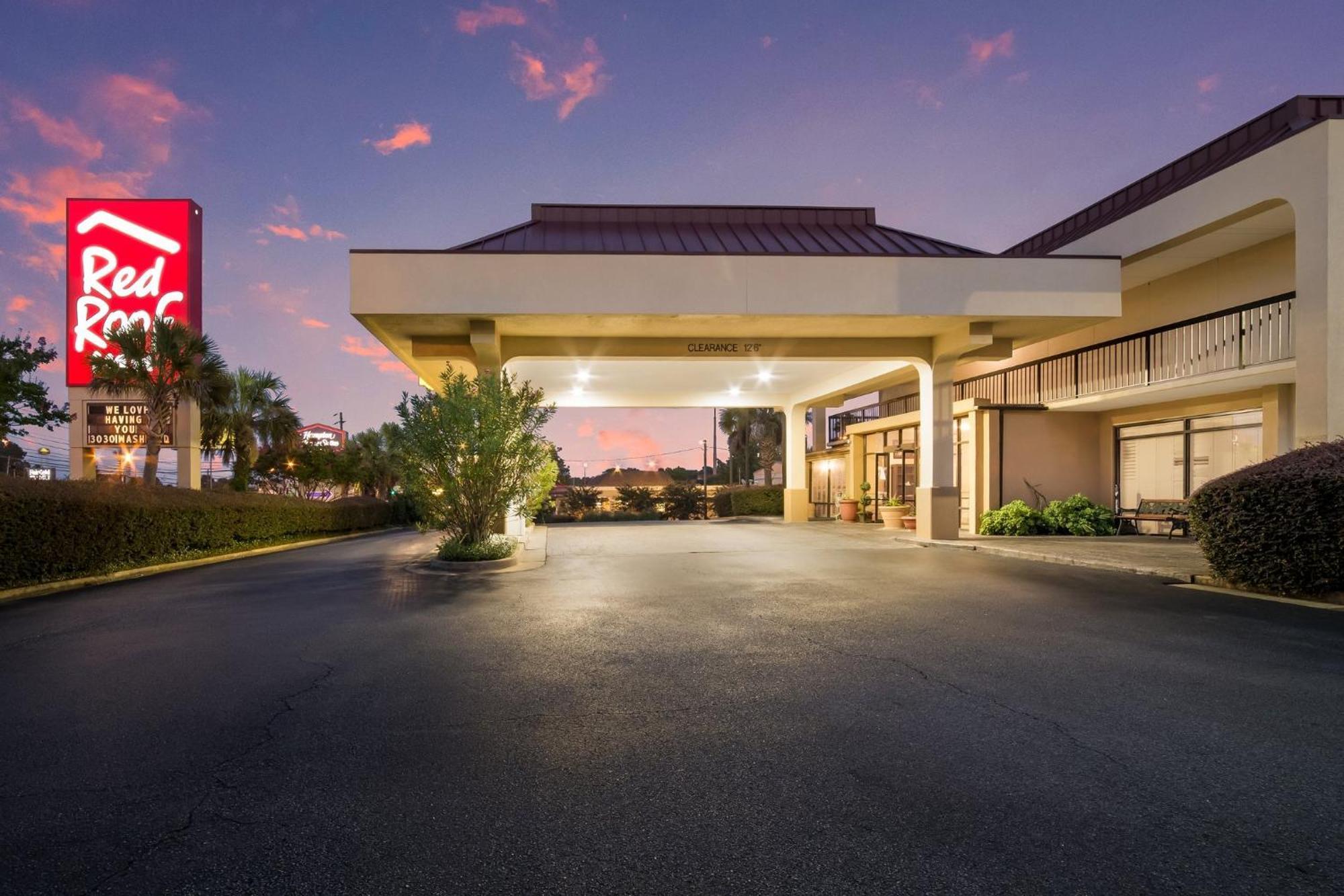Red Roof Inn Augusta - Washington Road Экстерьер фото