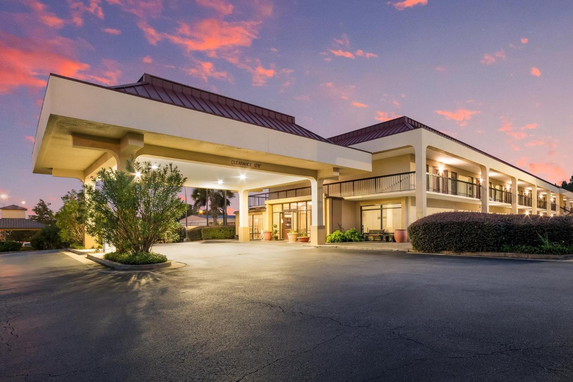 Red Roof Inn Augusta - Washington Road Экстерьер фото