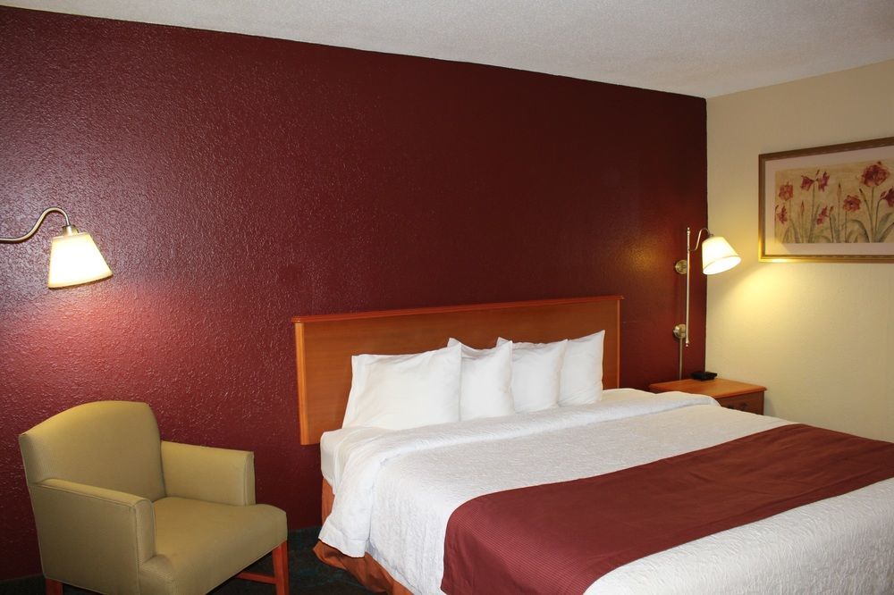 Red Roof Inn Augusta - Washington Road Экстерьер фото