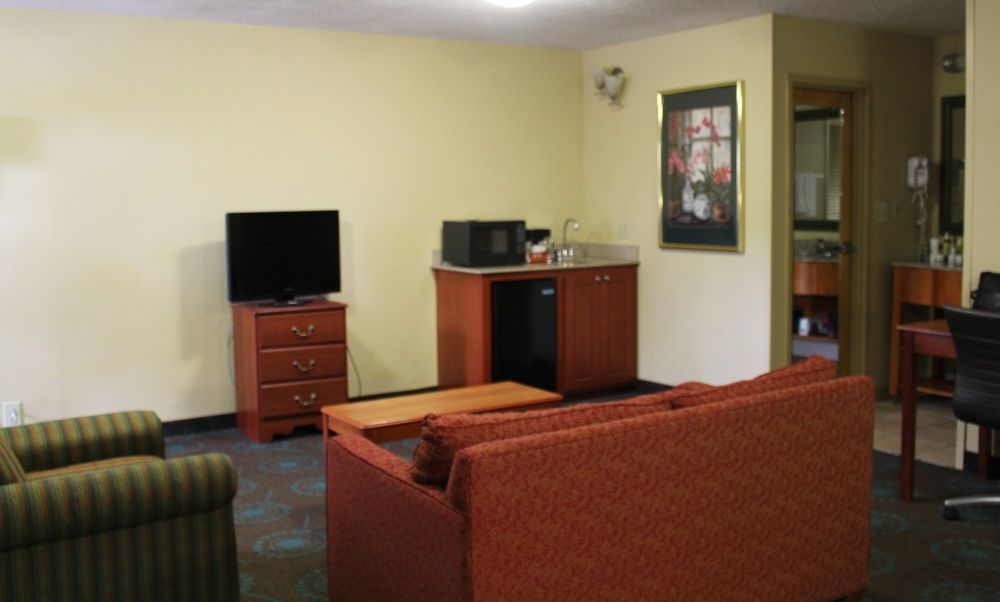Red Roof Inn Augusta - Washington Road Экстерьер фото